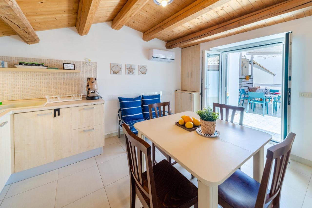 Saltwater Con Parcheggio Privato Appartement Marina di Ragusa Buitenkant foto